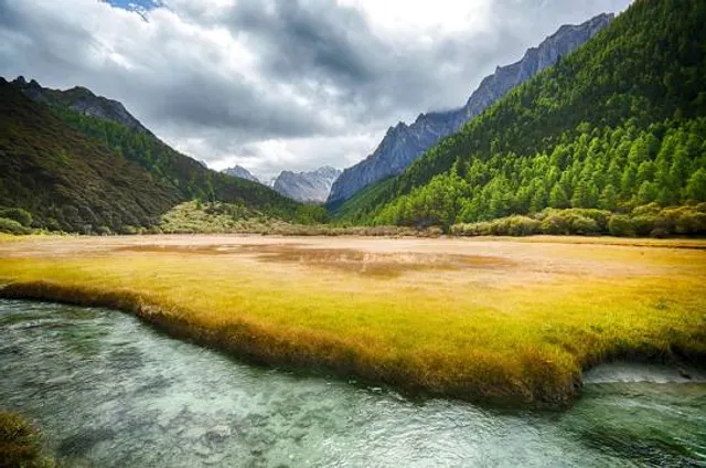 Garze Daocheng Yading Scenic Area