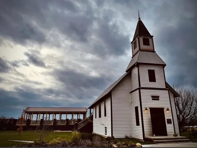 South River Vineyard