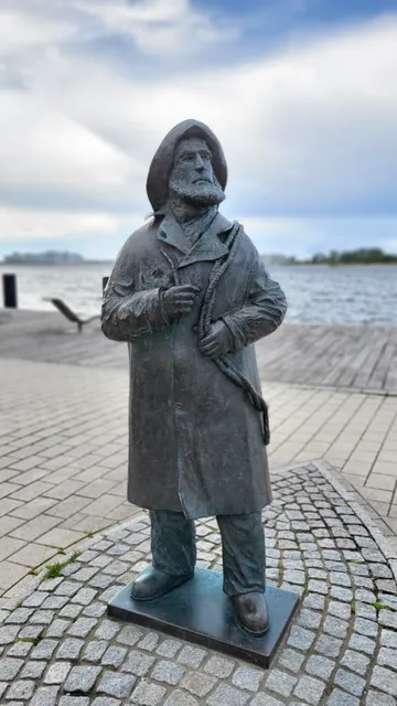 Bronzefigur Fischer Friedrich Gottlieb Stüben