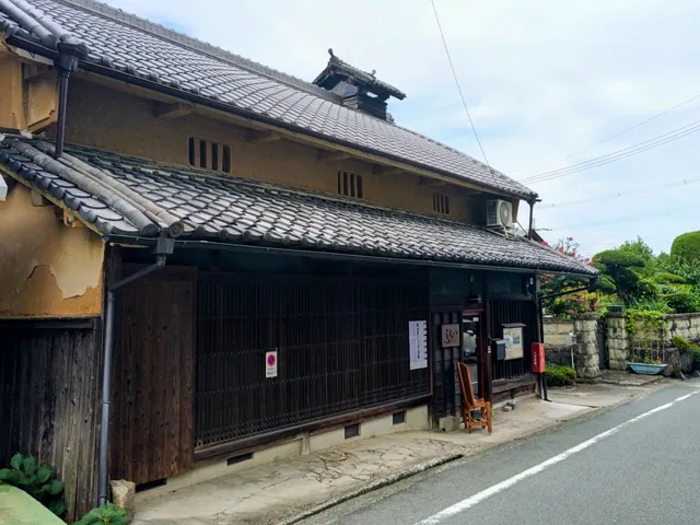 古民家ギャラリー ら・しい