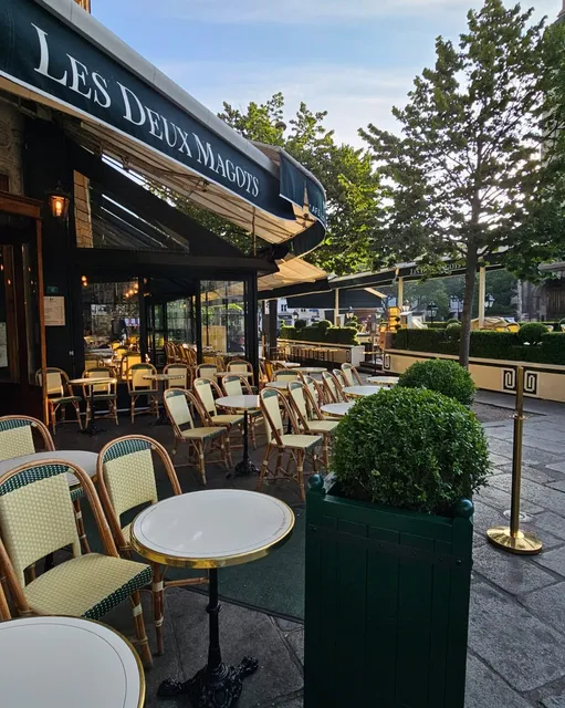 Les Deux Magots