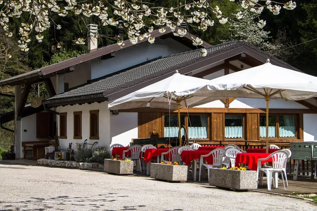 Agritur La Sabbionara