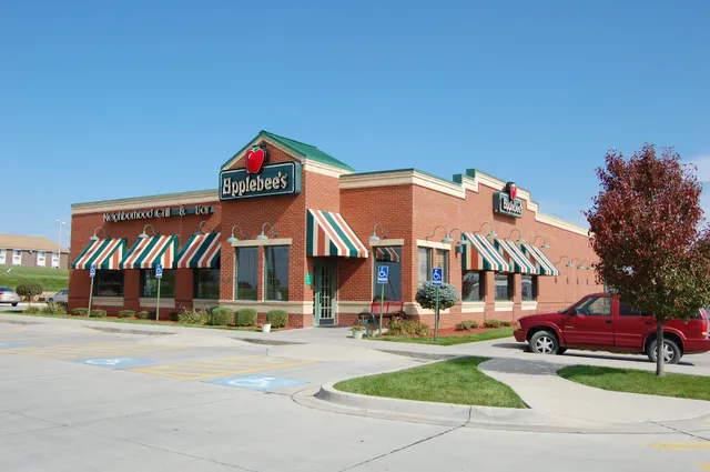 Applebee's Grill + Bar