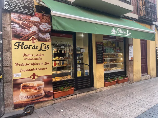 Pastelería Flor De Lis