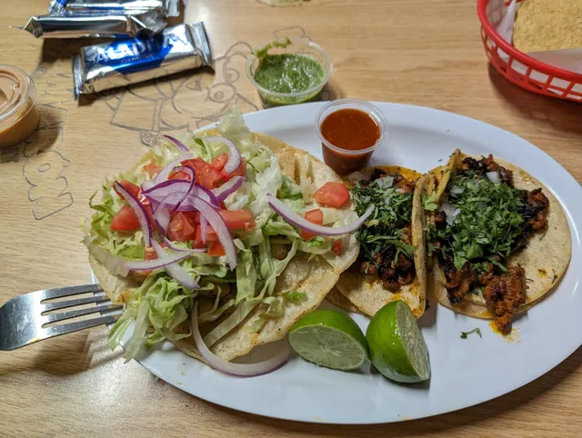 Mariscos El Camaron Estilo Nayarit