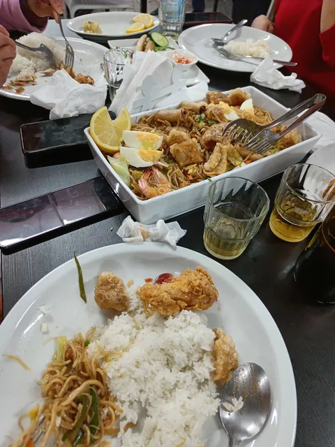 Ala-eh filipino resto-bar