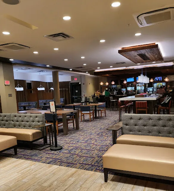 The Bistro in the Courtyard by Marriott