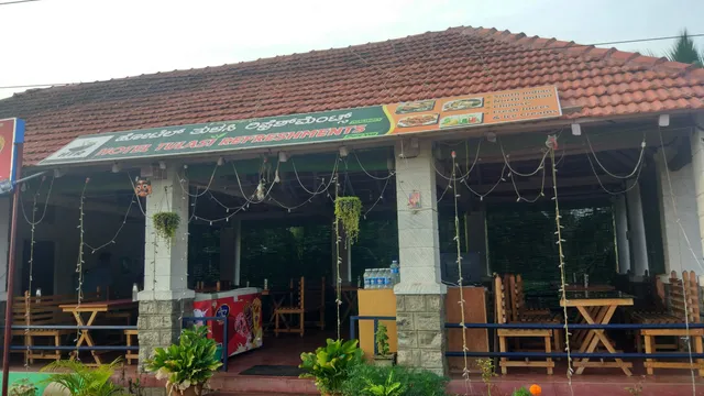 Aryavysya Vaidheka Nithya Annasantharpana Bhavana HOTEL
