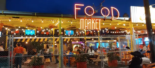 EL CHATARRAL FOOD MARKET
