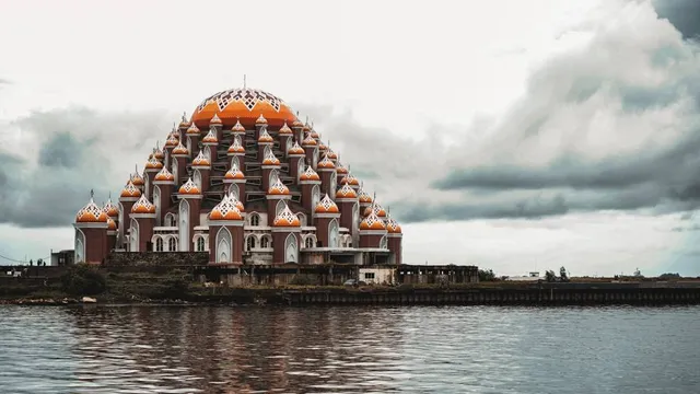 Anjungan Pantai Losari