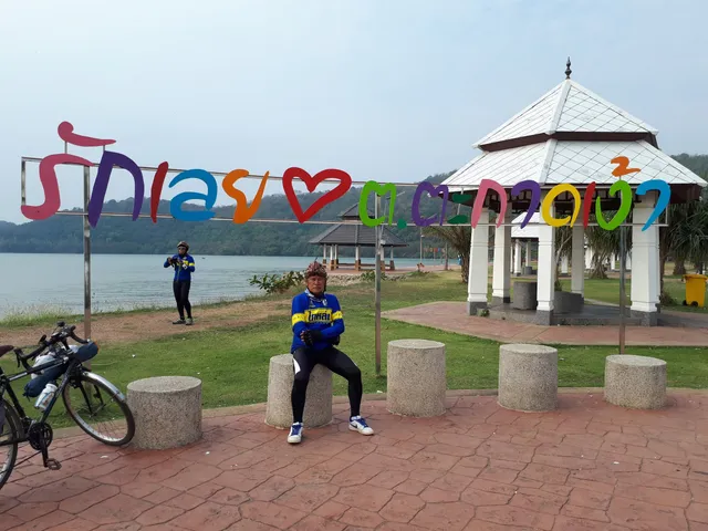 เจ๊สาวซีฟู๊ด แขมหนู