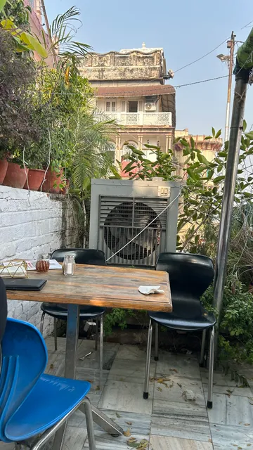 Pizzeria Vaatika Cafe