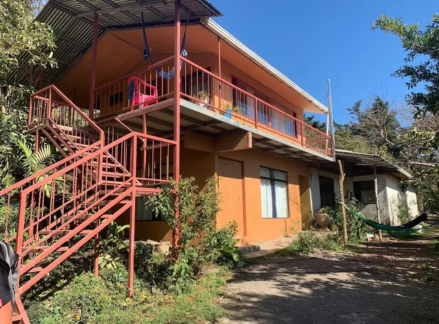 Hummingbird House B&B