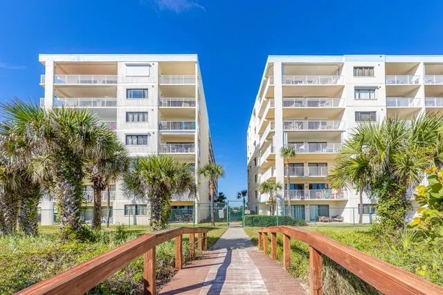 Sandcastles Condominium