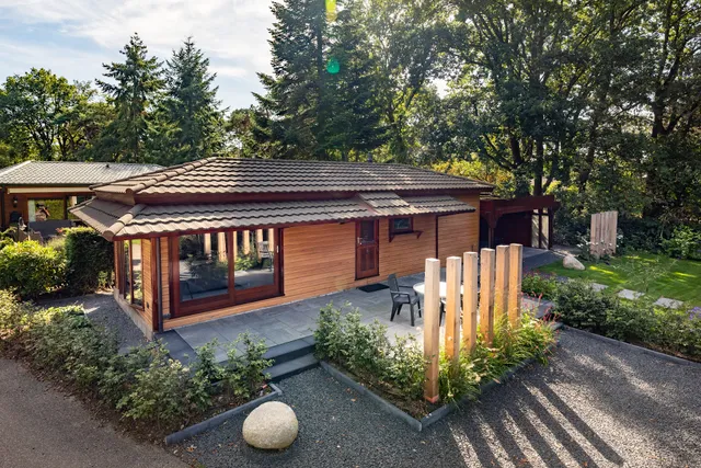 Het Verscholen Dorp, Bungalowpark