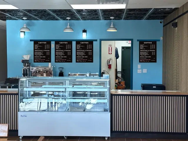 Cupprimo at the Lake