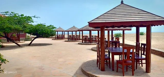 Palace Beach Camp Resort