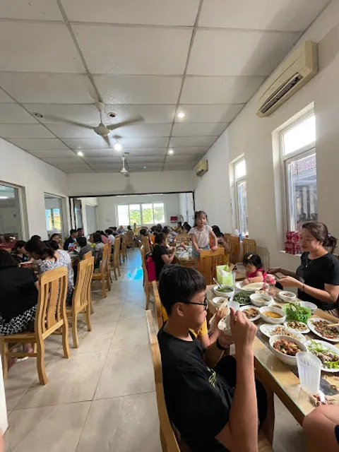 NHÀ HÀNG LÂM DÊ 2