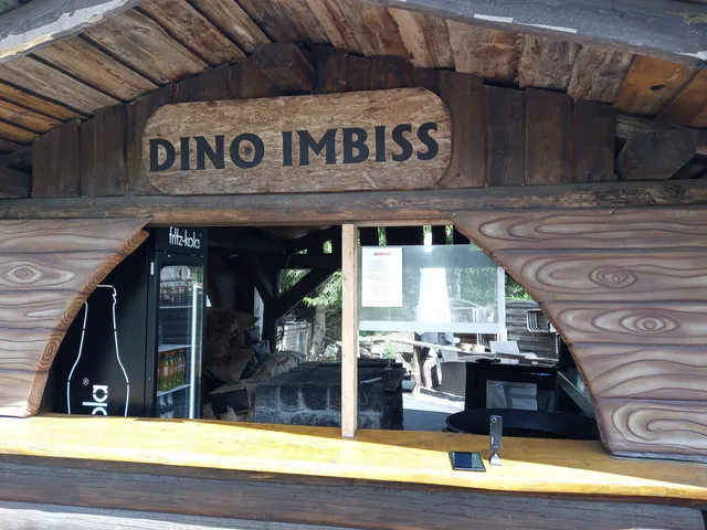 Dino-Imbiss im Saurierpark
