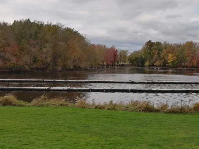 Sir Douglas Hazen Park