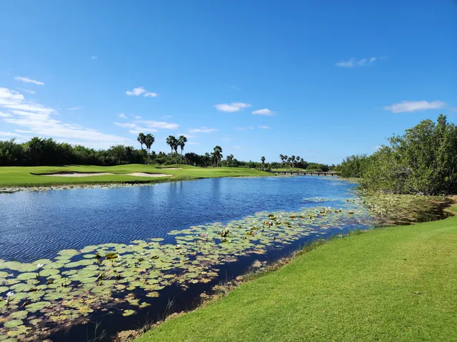 Riviera Cancún Golf & Resorts