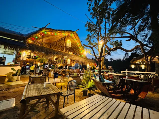 Happy Land Cafe & Restaurant