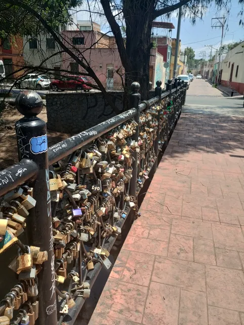 Puente de los candados