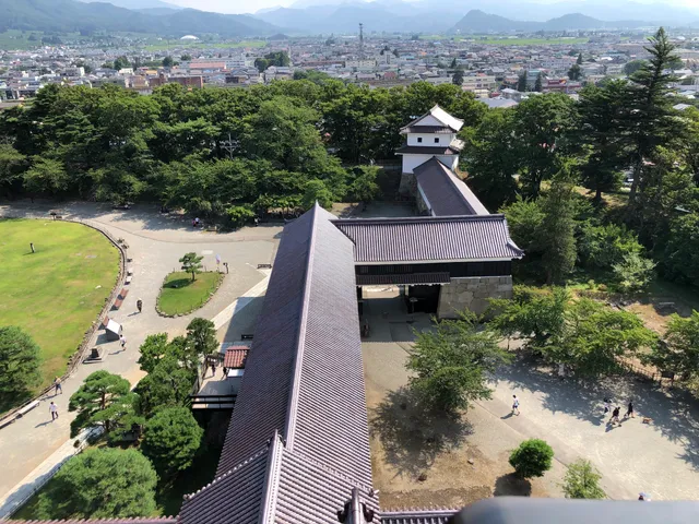 Wakamatsu Castle South Rowhouses