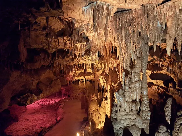 Crystal Cave, Springfield Missouri