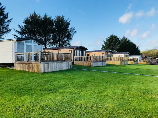 Moreton Farm Leisure Park