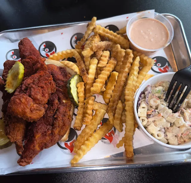 Little Lou's Hot Chicken