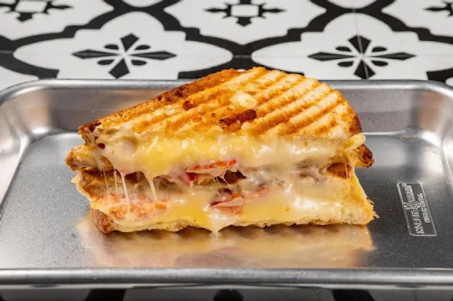 Gayle V's Best Ever Grilled Cheese