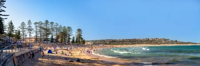 Dee Why Beach