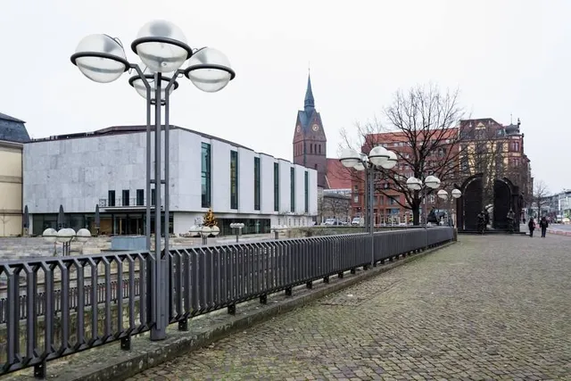 Göttingen Seven Monument