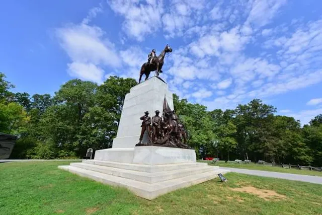 Virginia Monument