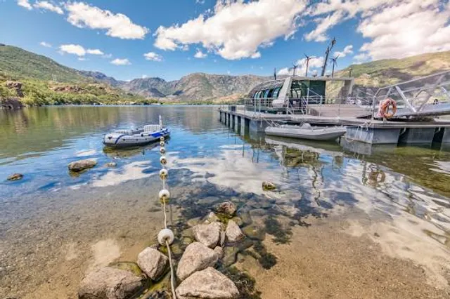 Environmental cruise Sanabria