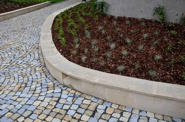 Rudolf W. van der Goot Rose Garden