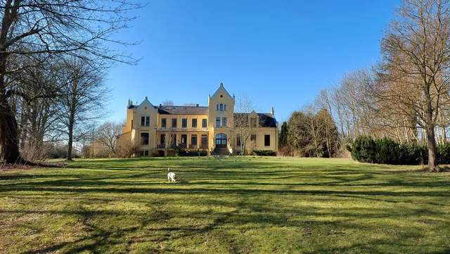 Schloss Poggelow