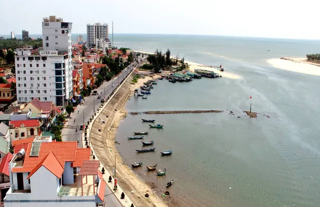 Cửa biển Nhật Lệ