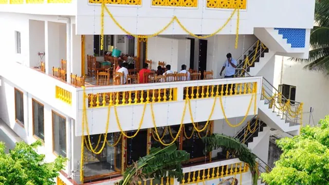 Bambino Beach Restaurant