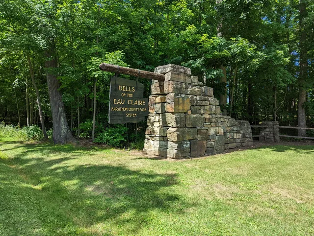 Dells of the Eau Claire County Park