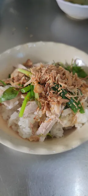 Bà Hoa Chicken Sticky Rice