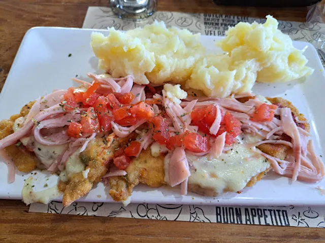 Lela - Casa de Comidas