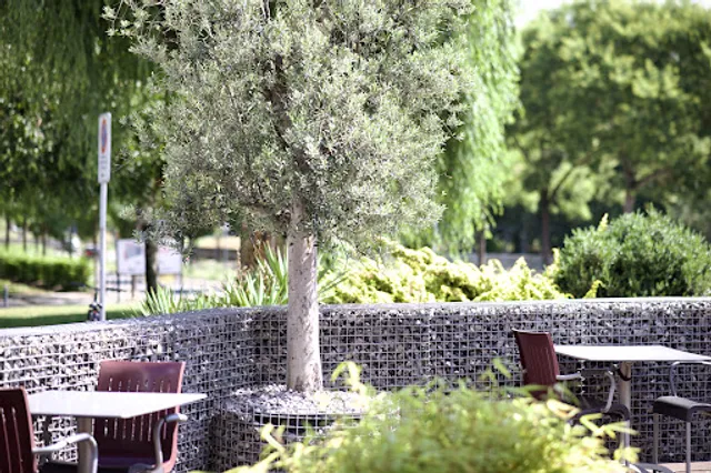 Restaurant Roches Brunes Chez Annie