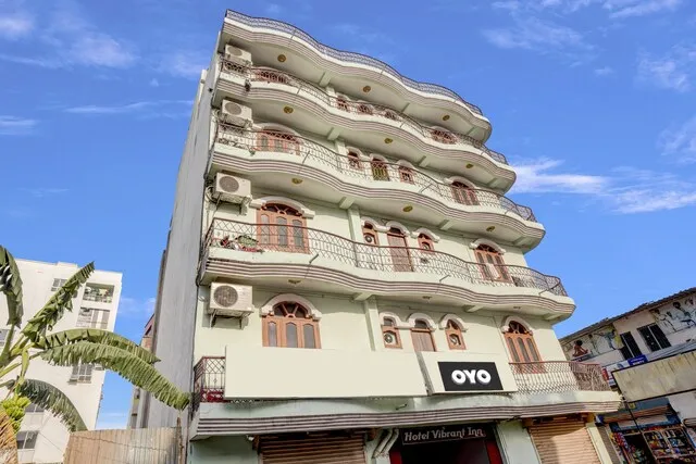 OYO Hotel Vibrant Inn