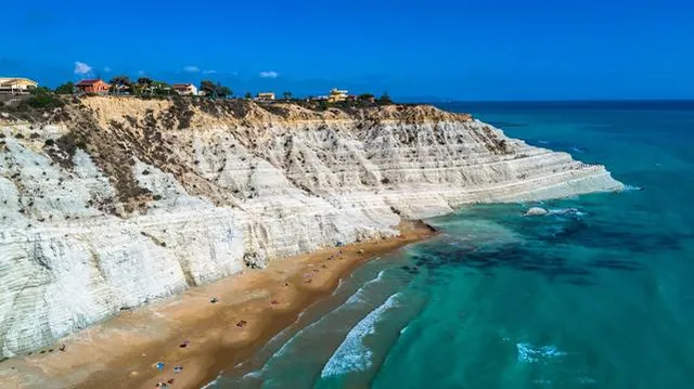 Borgo Bonsignore Beach