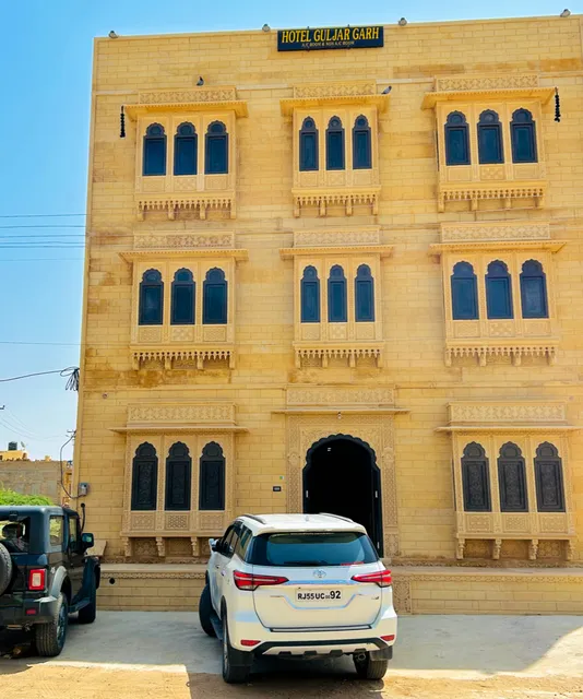 Hotel Guljar Garh