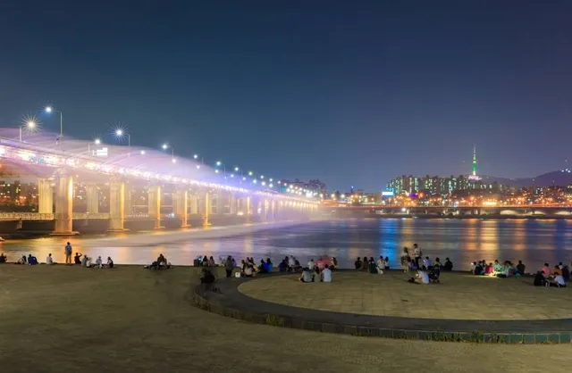 Banpo Hangang Park