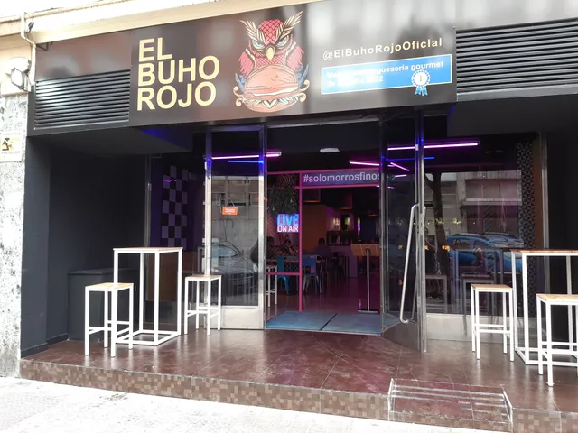 El Búho Rojo - Malditas