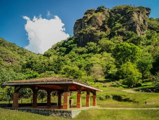 Las Peñas Ecological Park